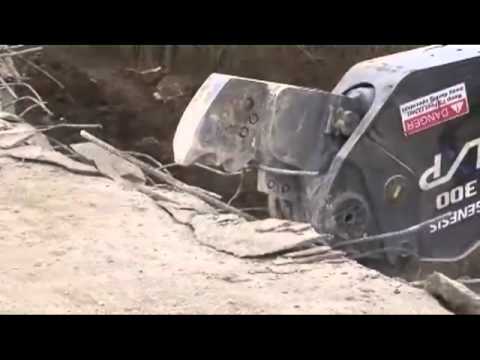 Watch the Genesis LXP® with Concrete Cracker Jaws demolish a bridge.